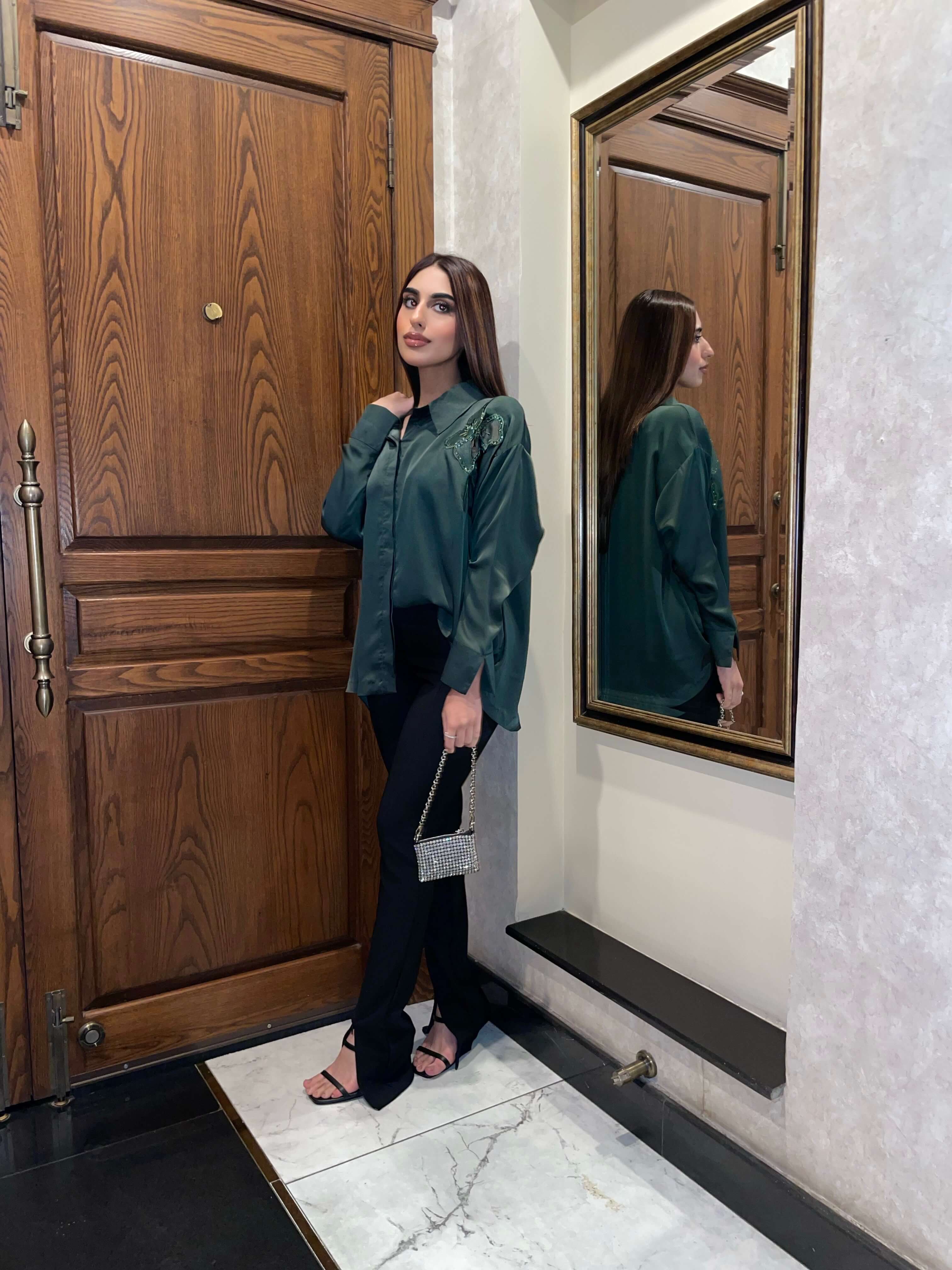 Women Flower Embroidered Drop Shoulder Emerald Green Top