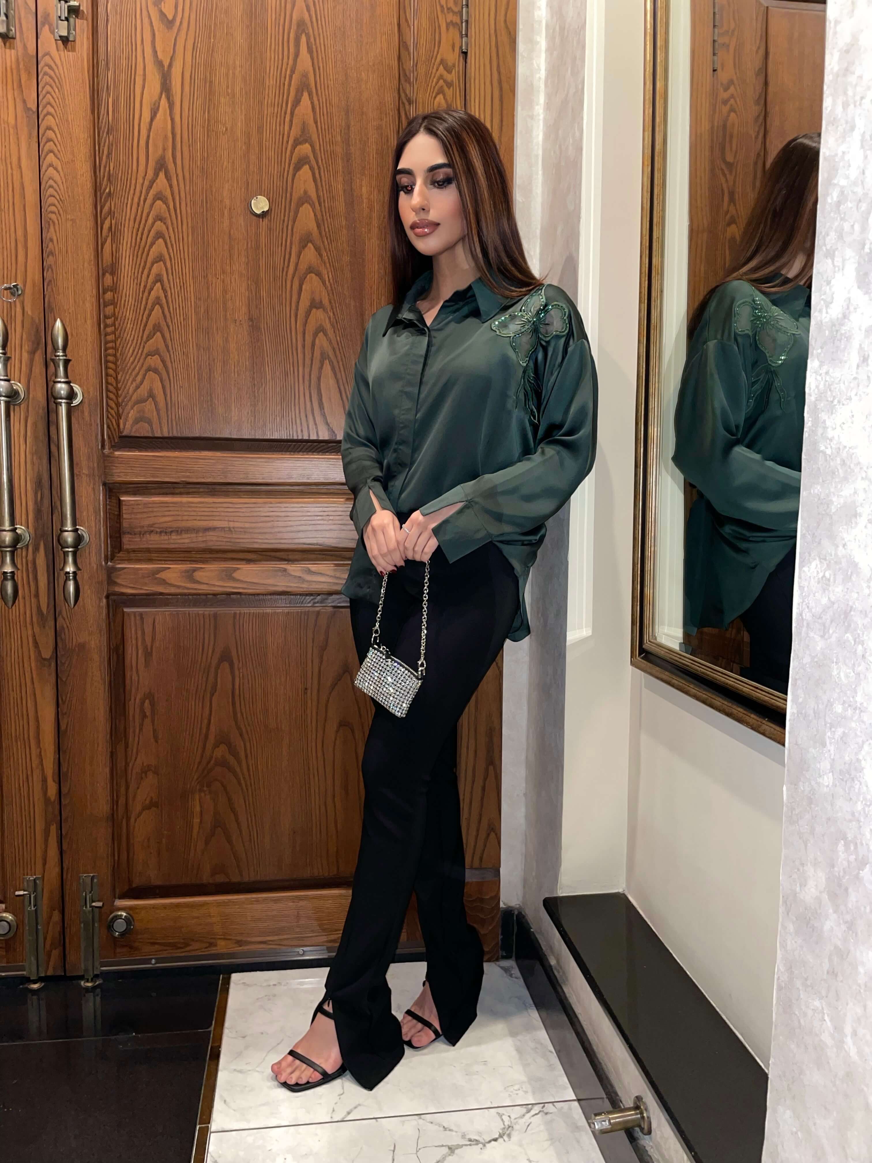 Women Flower Embroidered Drop Shoulder Emerald Green Top